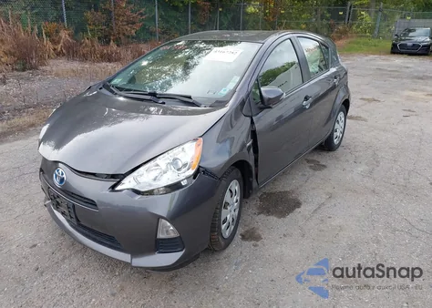 2013 Toyota Prius C Two from USA, damaged, VIN JTDKDTB33D1551108
